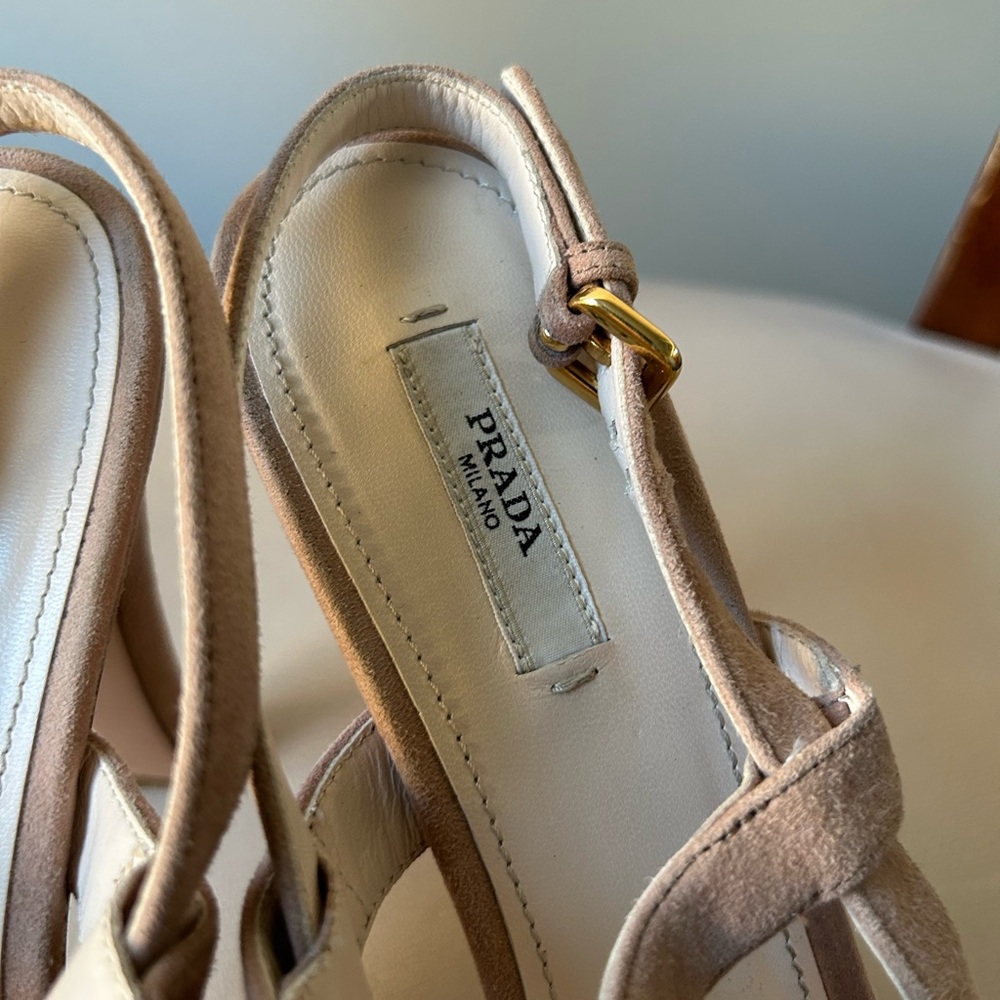 Prada nude/light beige suede platform heels - Picture 4 of 8
